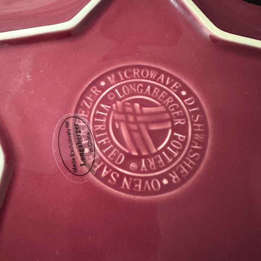 Longaberger Pottery Woven Tradition Paprika Red Star Plate 10” EUC - Picture 4 of 4